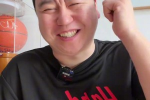 火箭背靠背击败活塞！大史：杜兰特真是燃透了，申京是真坑啊