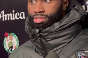 杰伦·布朗：我其实挺在乎外界看法的，这些年为了夺冠我牺牲太多