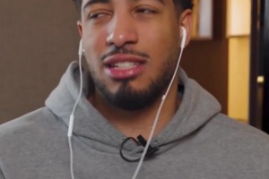 哈利：受伤后有时间 我现在沉心研究普里查德还有里夫斯