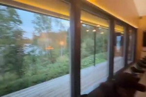 施罗德老婆曾晒恩爱视频，网友：这角度，怎么这么像萨巴伦卡？