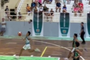 哥们，这个三分线起跳如何？