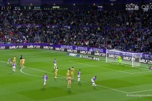 巴萨0-2落后！拉林点射破门再下一城