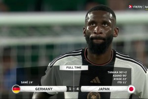 德国主场1-4惨败日本！赛后全场球迷发出巨大嘘声！