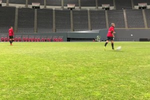 扎实的基本功！日本球员这停球打几分？