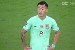 进球怎么这么难！詹俊：国足亚洲杯历史首次0进球