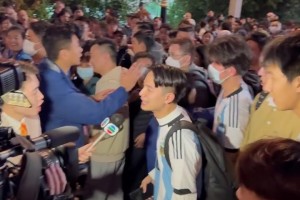 梅西未出场！TVB采访，球迷大喊退钱