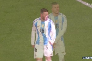 劳塔罗助攻洛塞尔索推射破门！阿根廷3-0领先萨尔瓦多！