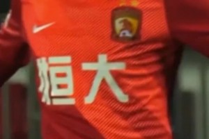 结束21年职业生涯，国足铁卫冯潇霆宣布正式退役！