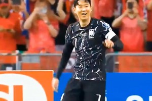 瑟瑟发抖！韩国7-0新加坡集锦，下轮国足真的能逼平吗？