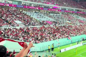 这就是氛围！中韩球迷现场对骂：西巴！西巴！