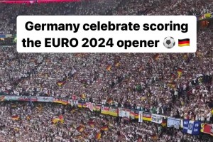 维尔茨破门后，现场德国球迷陷入欢乐的海洋
