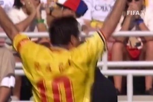 30年前的巅峰！哈吉为罗马尼亚在世界杯上打入惊天吊射
