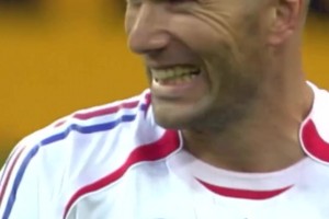老对手，老朋友！2006世界杯上齐祖与大罗小罗相视而笑