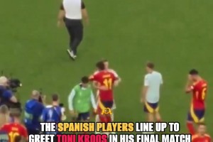 对手的尊重：西班牙球员赛后排队和克罗斯拥抱告别