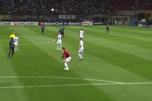 百看不厌，巴尔干猛虎吊射年轻气盛的诺伊尔