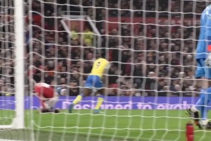 红魔名画！马夏尔面朝拉师傅，胖虎面朝瓦拉内