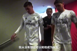 接过偶像的八号球衣，来自乌拉圭的少年正在书写属于自己的传奇！