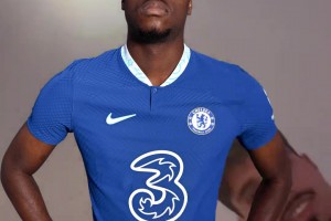 杰克逊指导的拍摄，内托加入切尔西后唐化速度很快，帅哥形象崩塌