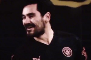 “曼彻斯特的天空也有他的一片云”