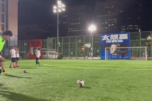 踢球的都懂这脚有多爽！