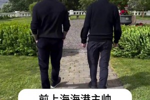 埃里克森也算是贝克汉姆的贵人了，让小贝从一个偶像成长为男人！