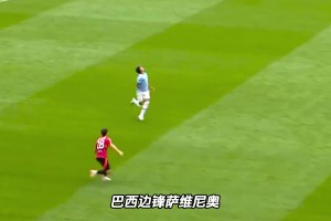 只用两场比赛就征服球迷，马赫雷斯接班人已在阵中！