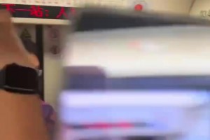 广州极端球迷骂：大连人三姓家奴，落单的大连人球迷好可怜啊