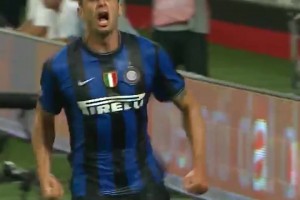 尤文主帅莫塔国米巅峰之作，蓝黑军连续短传配合敲开同城死敌大门