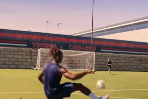 太夸张了！少林足球变成了现实？视频做的越来越厉害了！