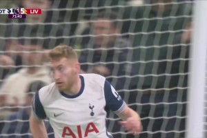 热刺再扳一球！索兰克挑传送助攻！库卢前插凌空抽射破门！