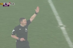 曼联逃过一劫！拉尔森破门无效塞梅多传球越位了！