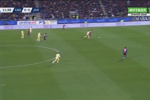 米纳后场失误！弗拉霍维奇断球过门将打门得手！