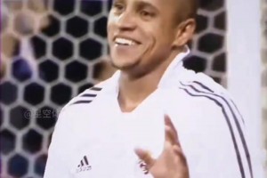 卡洛斯：抬手不是抱歉，是老兄你还得练！