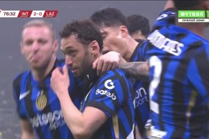 国米再下一城！科雷亚造点恰尔汗奥卢主罚轻松命中！