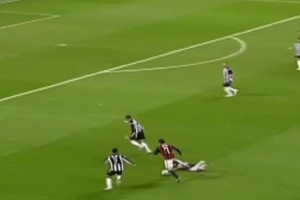 帕托的高光虽只有三年，人们仍为他的堕落而感到惋惜！