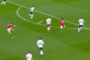 燃爆全场！C罗帽子戏法！ 解说激动高喊“Ronaldo”