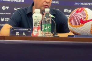 亚冠惨败出局，你对本场斯卢茨基的指挥有什么看法？