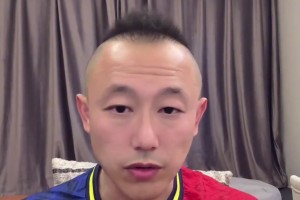 足球博主栾总：王上源表现糟糕透顶！出球失误多，防守畏首畏尾