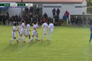 中国男足U16反超比分！李钧鹏接角球传中头球吊射破门！