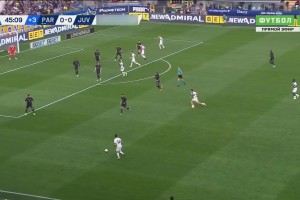 佩莱格里诺力压凯利头球破门，尤文0-1落后帕尔马！