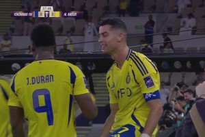 C罗补射破门打进生涯第934球！胜利3-0领先横滨水手！