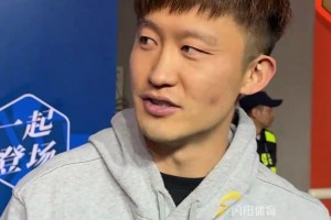 王彤伤愈之后重回首发，透露吃止疼片上场，“没办法人太少了。”
