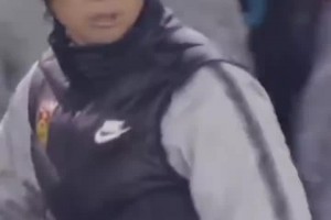 吹不了头发了！律师谈李铁服刑后生活：能踢球，需剃平头或光头