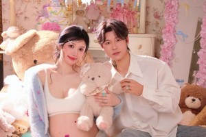 官宣双胞胎！泰山队又一新晋奶爸