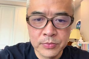 担忧！段暄：可以在拼抢上做文章 但对国足体能很担心