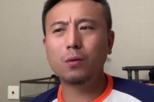 王钰栋造险！毛剑卿称赞：哇靠这球该进的！王钰栋未来铁主力