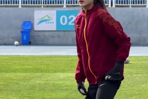 是不是国内最美女球员？河南女足球员李晓絮