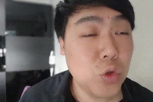 博主开骂：北京日报过度娱乐化流量化，丧失了中国足球精神？玩呢
