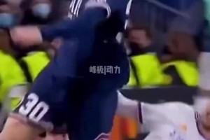大师对决！当年36岁莫德里奇回追梅西，张路：这球铲的真好！