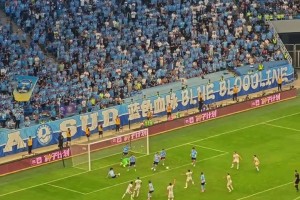 实拍国安绝平：国安球迷喊“NB再吹出来，再从盘古开天地开始看”